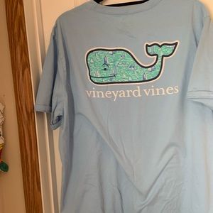 Vineyard vines tee